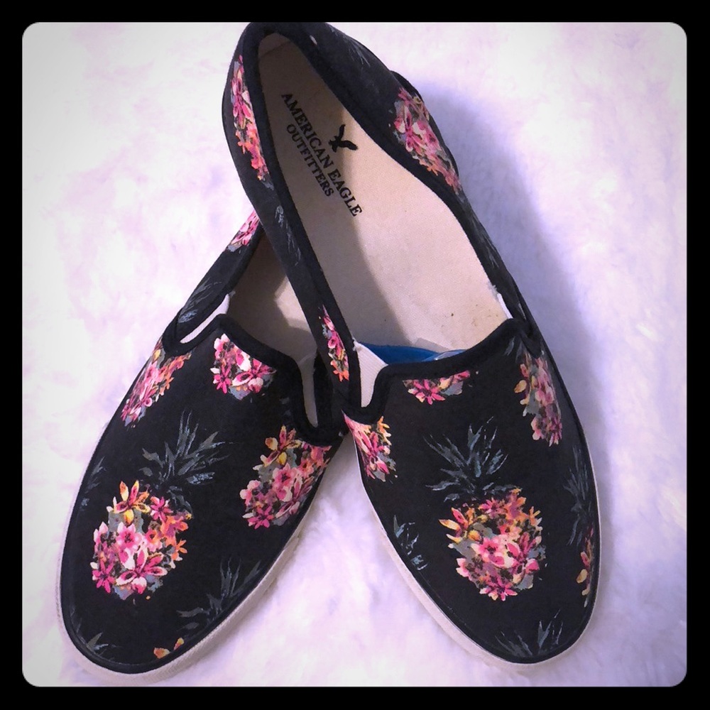 American Eagle Slide Sneakers